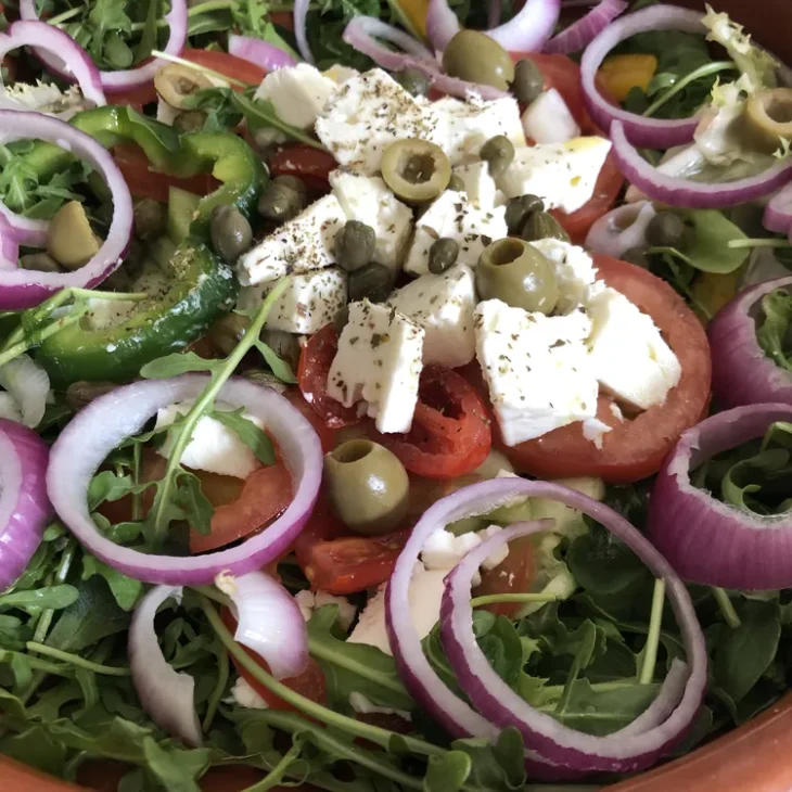 La vraie salade grecque traditionnelle vegan14