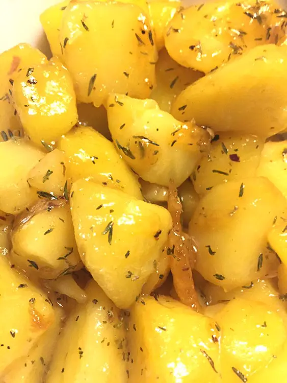 Pommes de terre caramélisées Danemark Brunede kartofler2.jpg